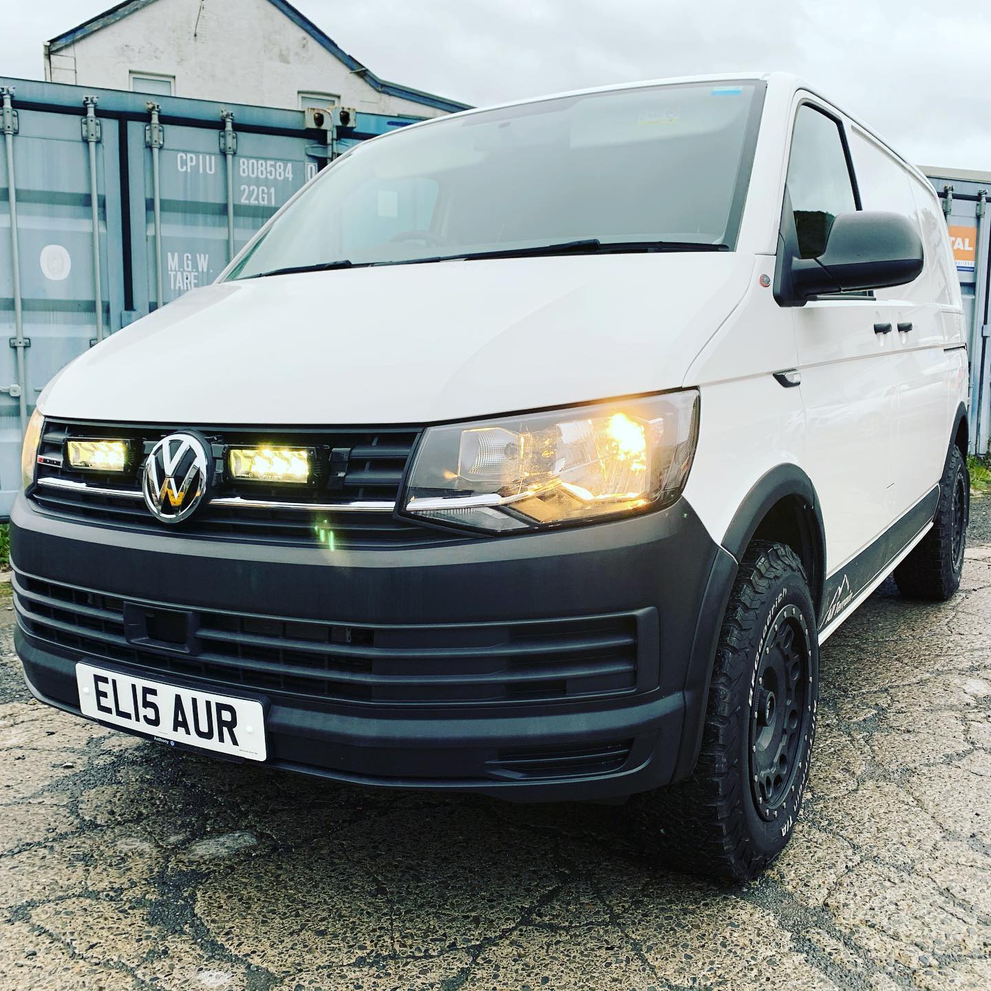 VW T5/T6 LAZER GRILLE INTEGRATION KIT