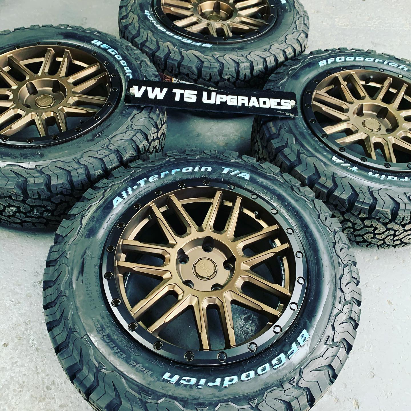 BLACK RHINO Arches BRONZE BLACK LIP