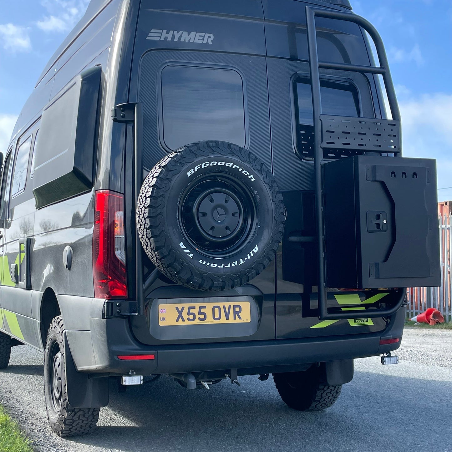 DUTCH VAN PARTS TYRE CARRIER SPRINTER 907