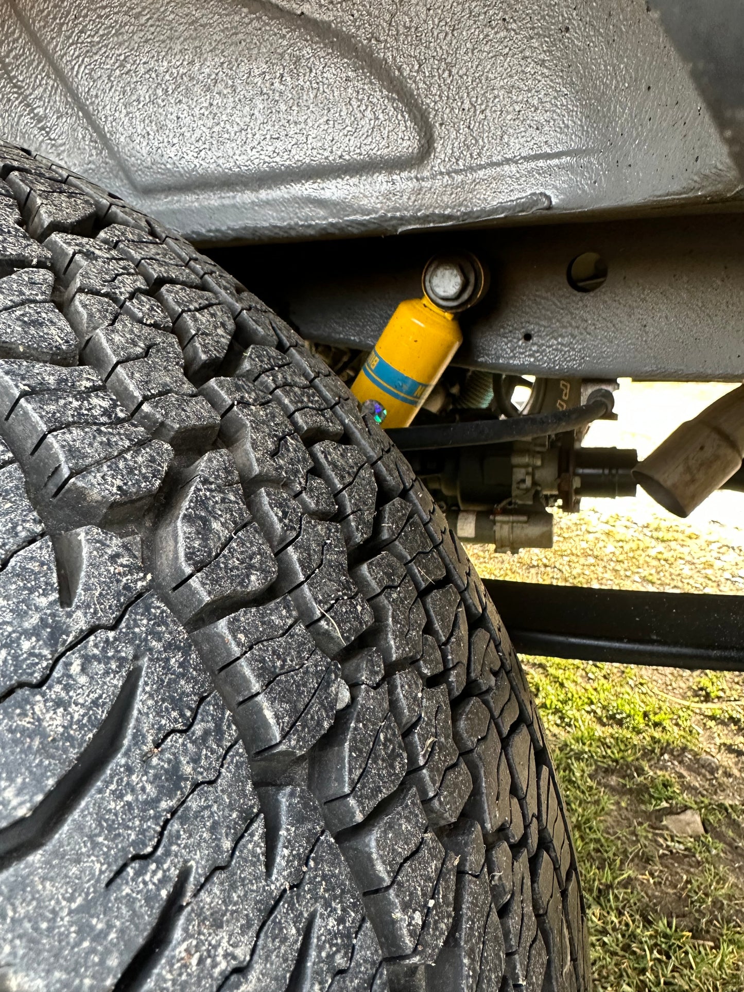 BILSTEIN B6 VW CRAFTER/MAN TGE SHOCK ABSORBER & 40MM LIFT KIT COMBO