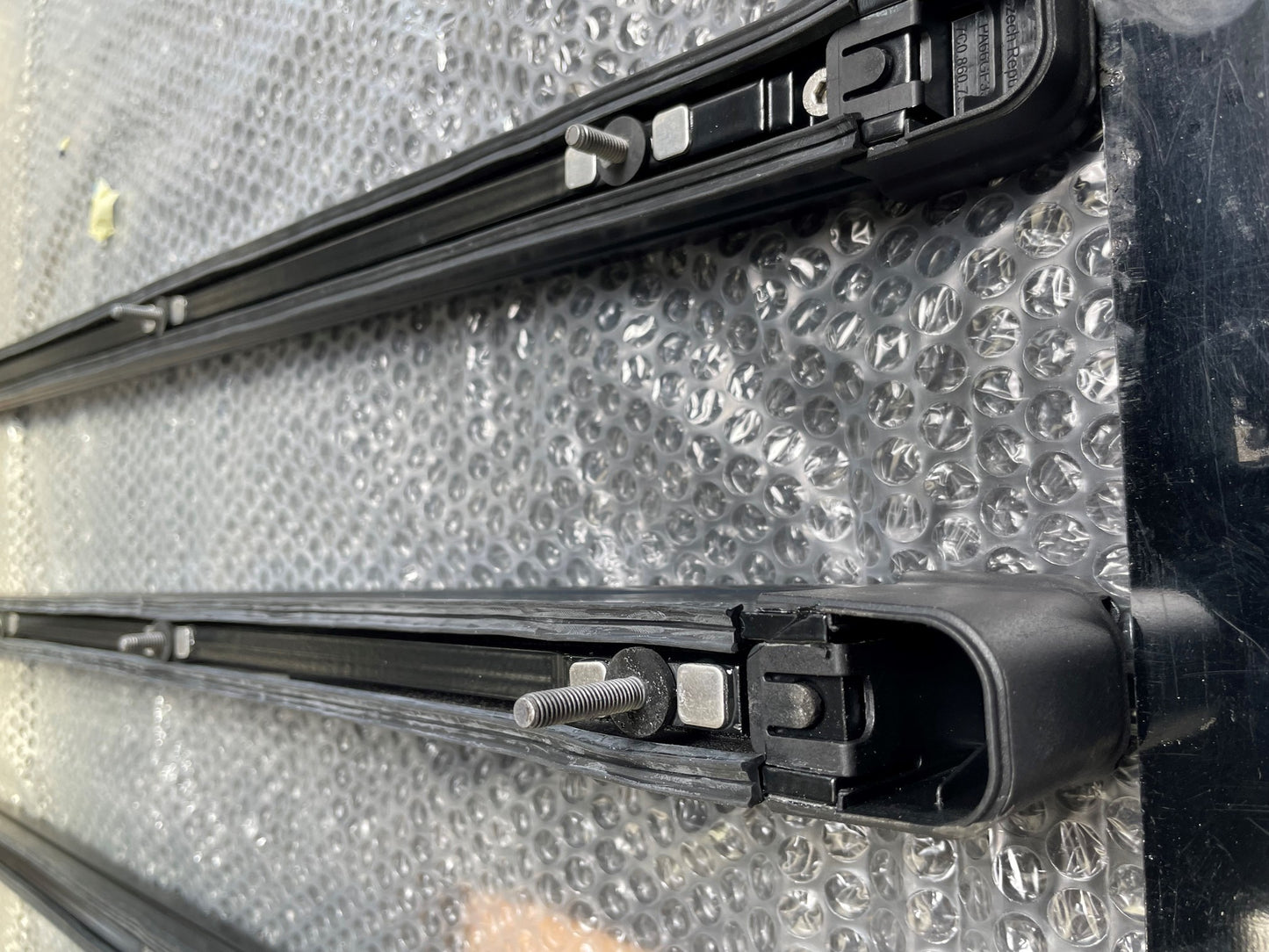 MAN TGE/VW CRAFTER ROOF RACK PREP RAILS OEM MWB IN BLACK