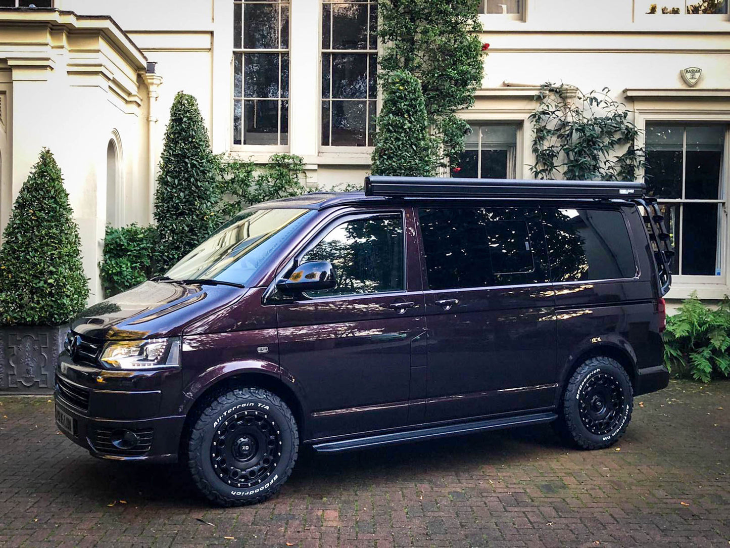 17″ KMC Holeshots XD129