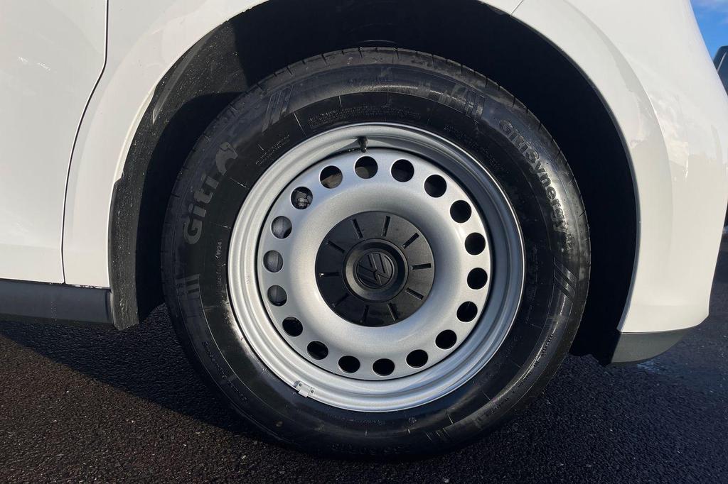 ID BUZZ CARGO OEM GENUINE STEEL WHEELS