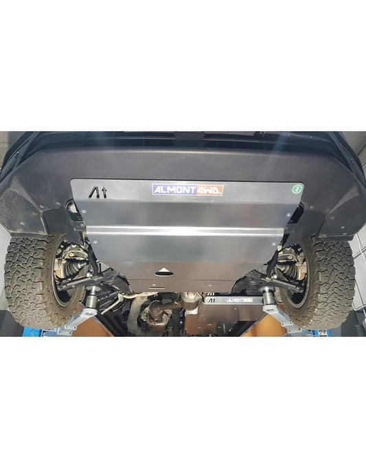 VW CRAFTER / MAN TGE 4X4 2018+ 6 mm alu skidplate for engine, radiator, front differential and steering gear.