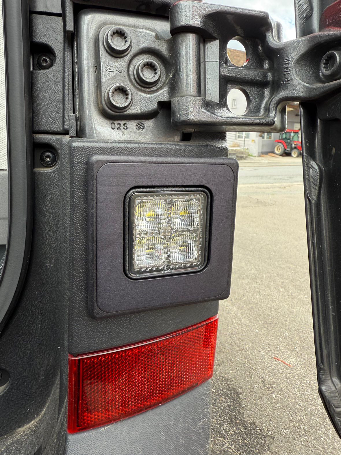 CRAFTER / MAN LED REVERSE LIGHT KIT