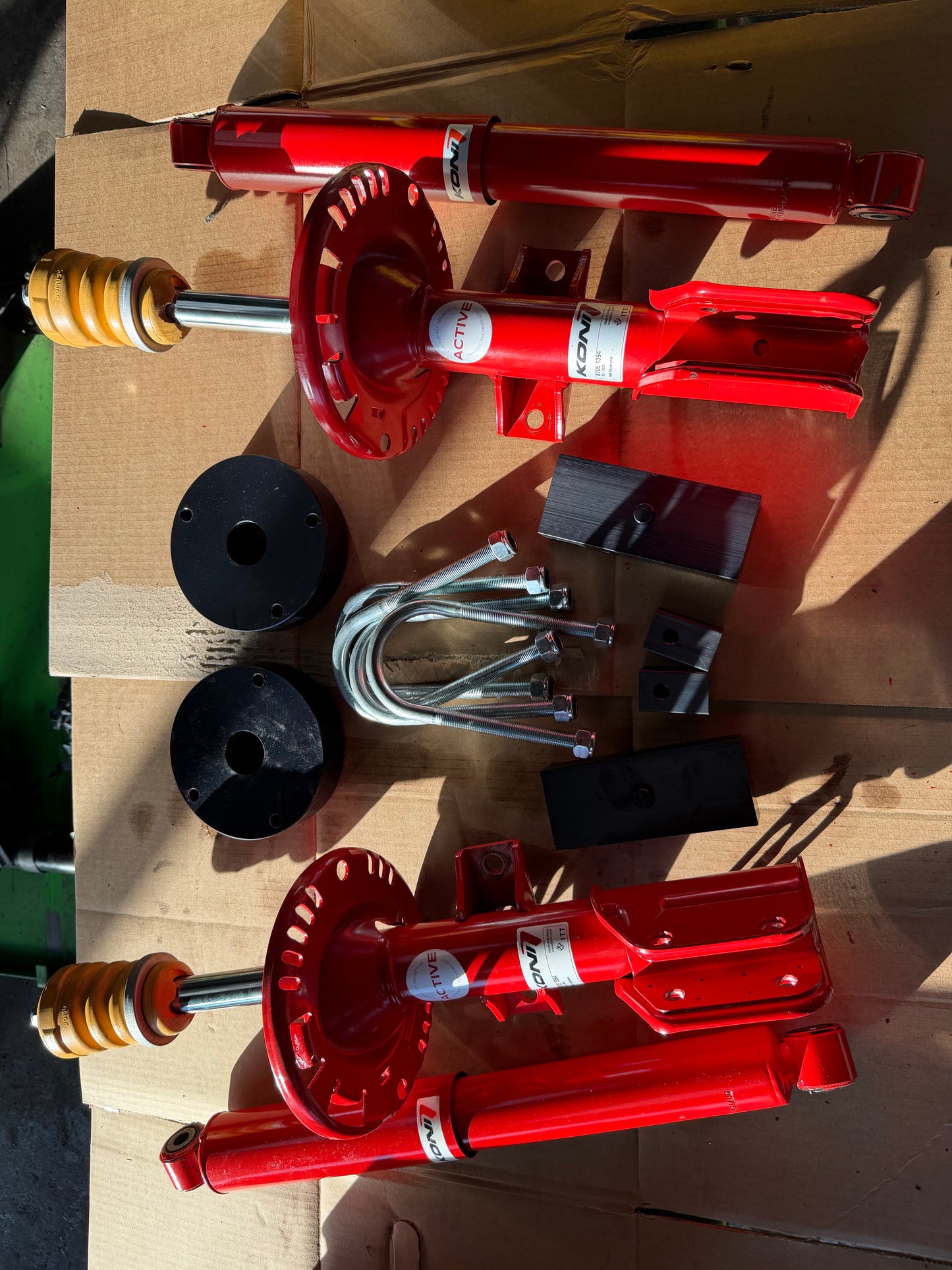 40mm lift kit Crafter / MAN Koni shocks