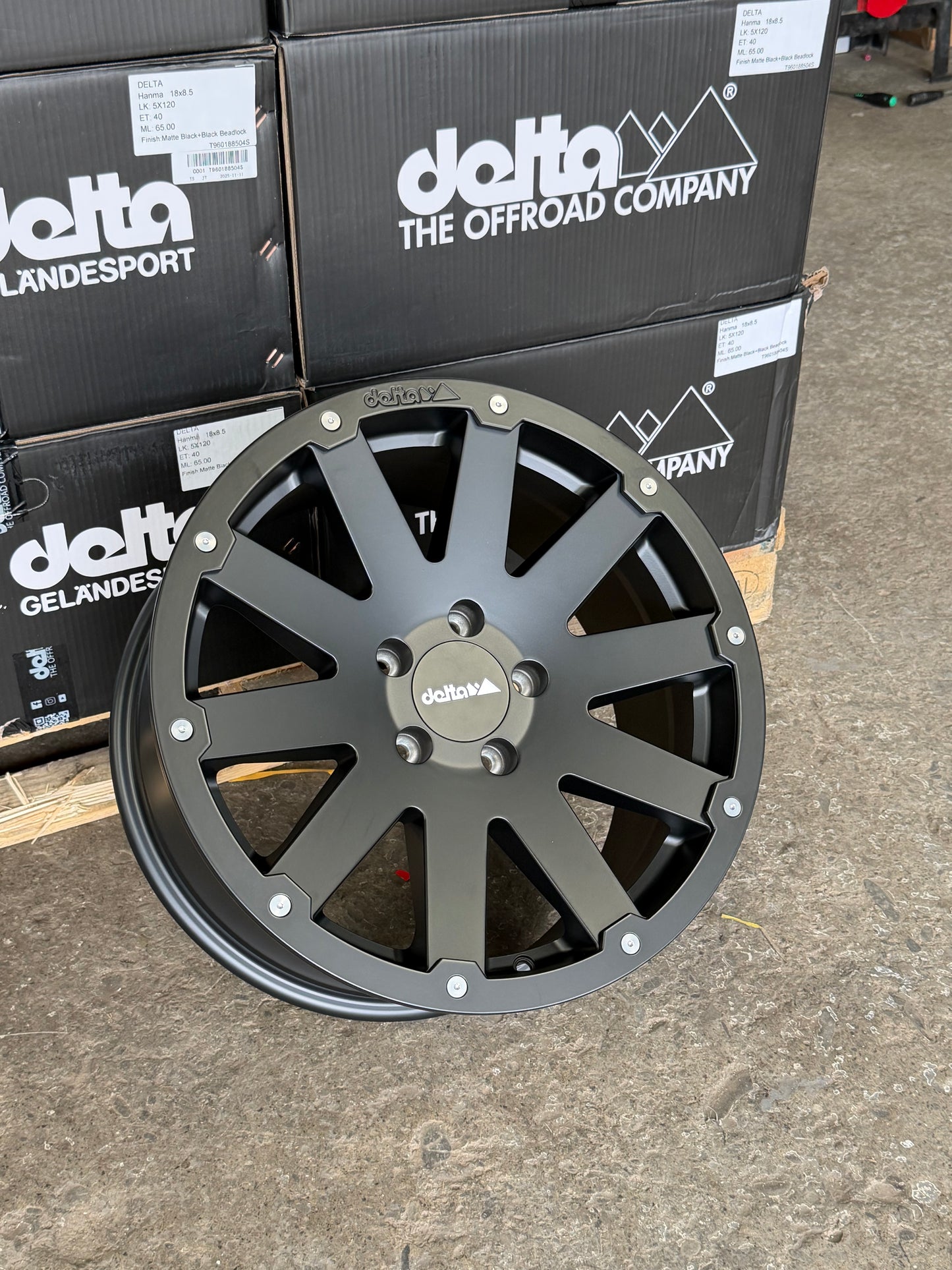 Delta 4x4 Hanma 18” 5x120