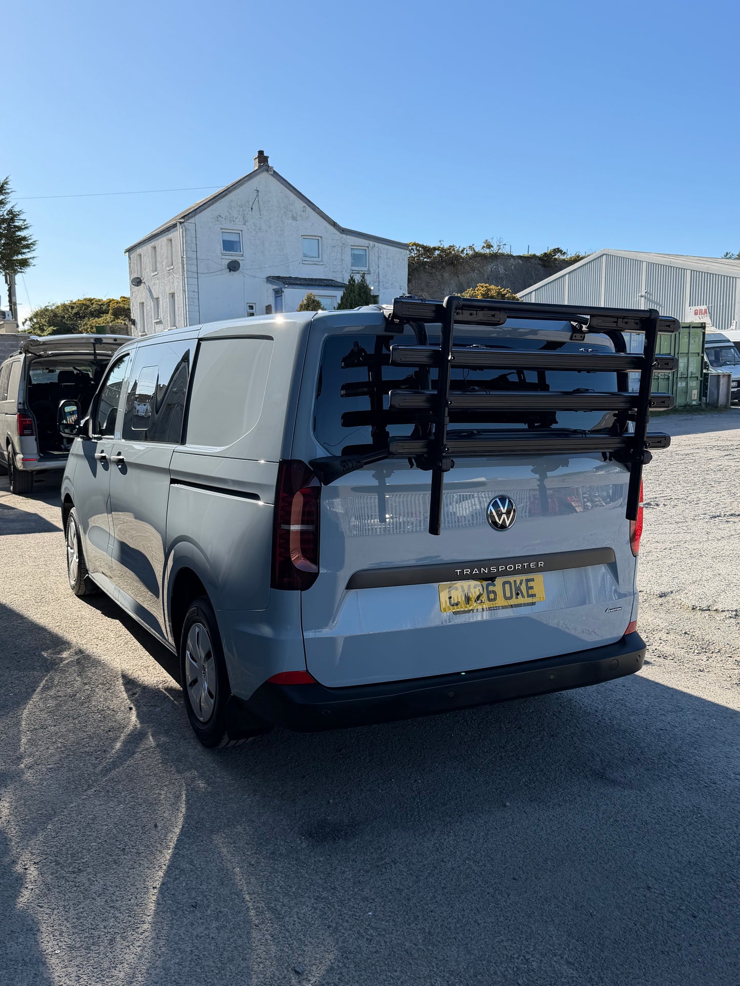 VW T7 BIKE RACK 4 BIKE BLACK OR SILVER